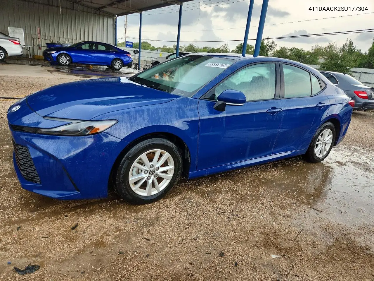 Toyota Camry Le 2025