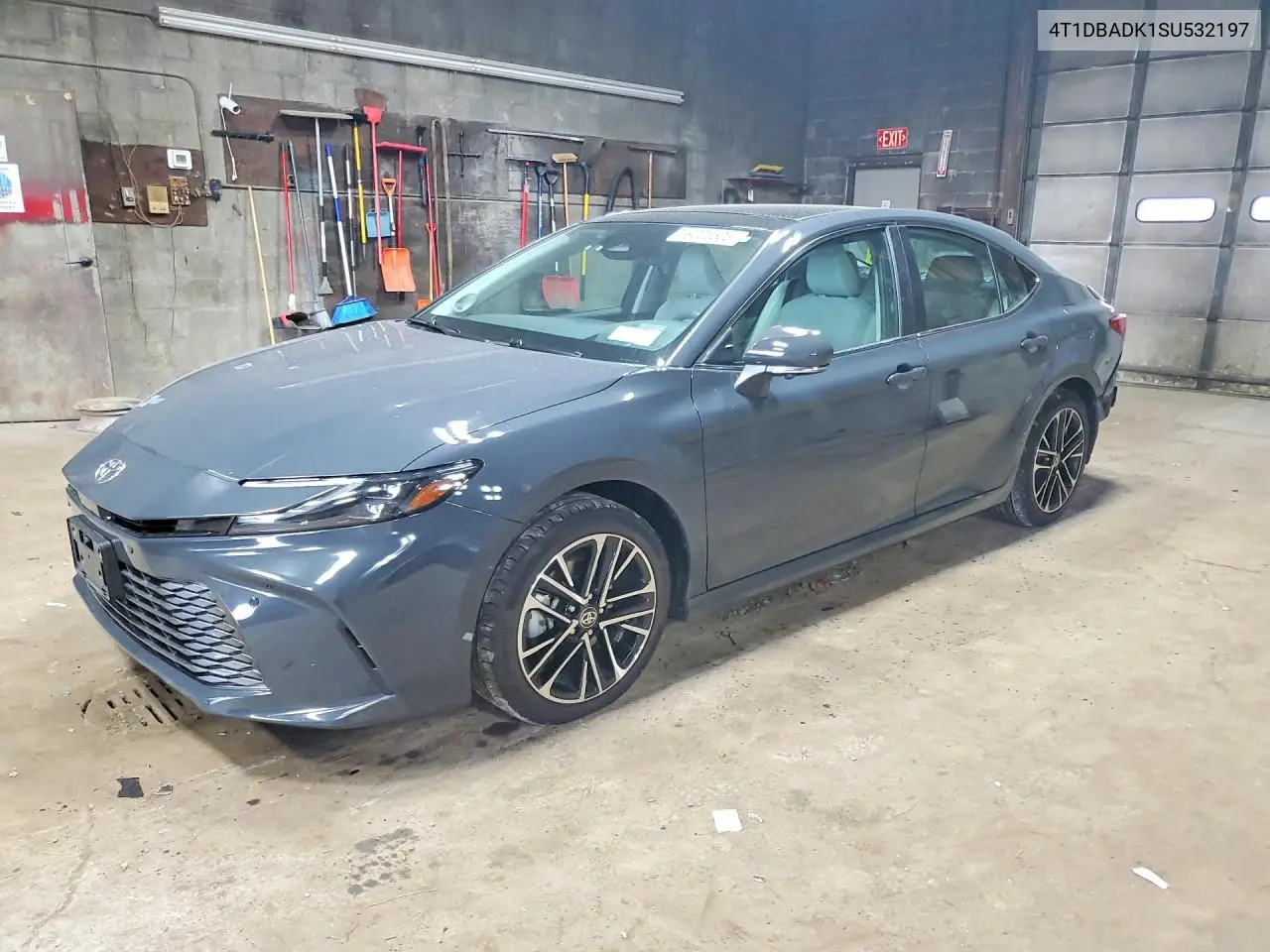 Toyota Camry Xle 2025