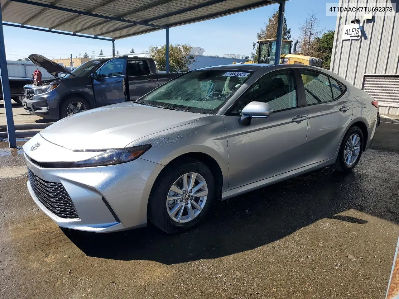 Toyota Camry Le 2026