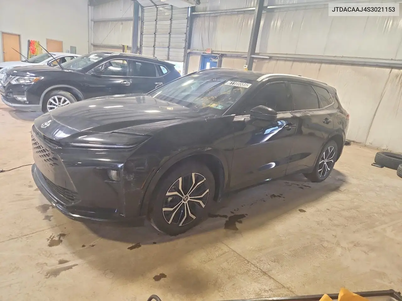 Toyota Crown Signia Xle 2025