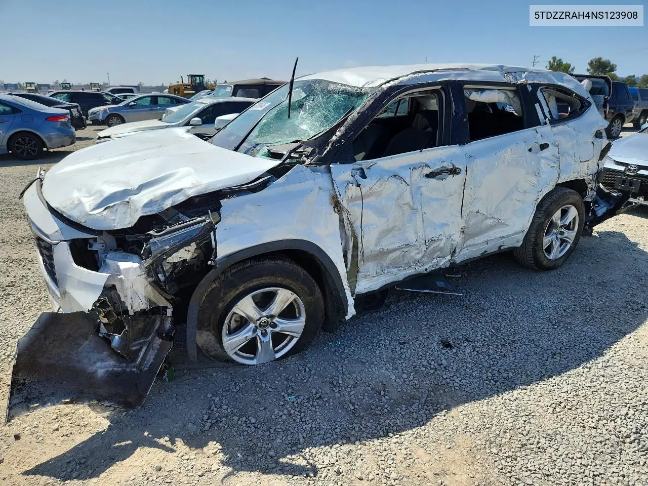 Toyota Highlander Le 2022
