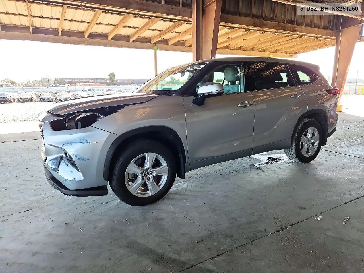 Toyota Highlander Le 2022