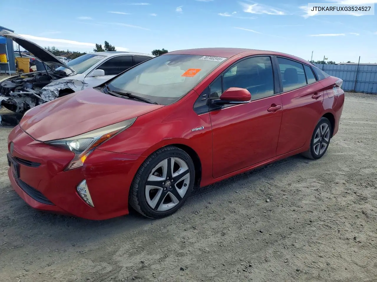 Toyota Prius Three Touring 2016