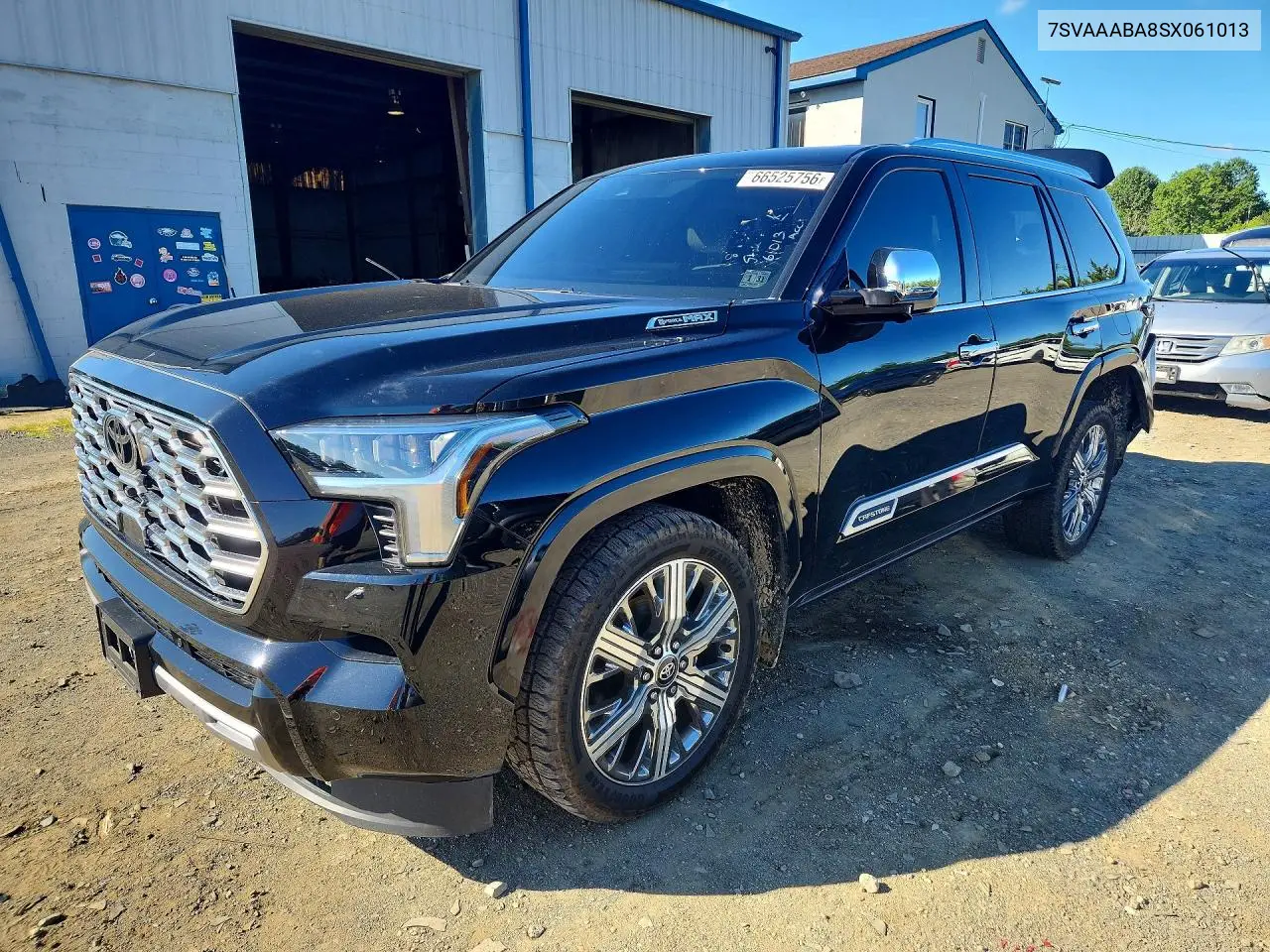 Toyota Sequoia Capstone 2025