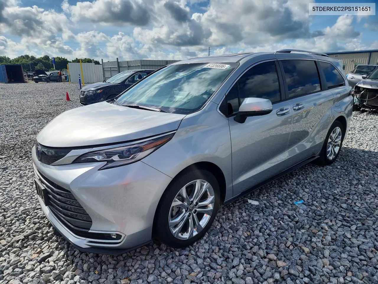Toyota Sienna Platinum 7-Passenger 2023