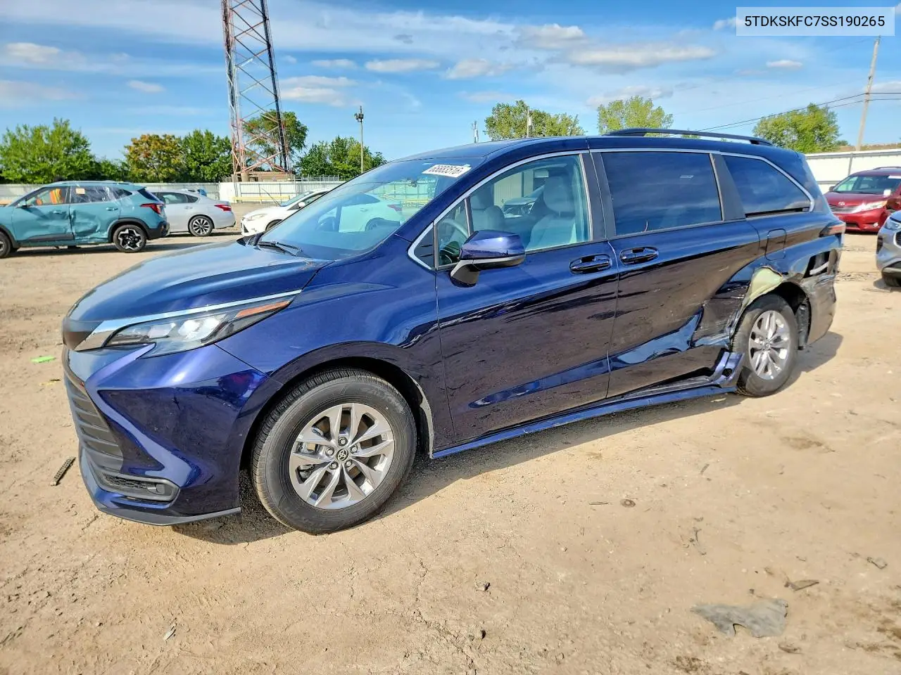 Toyota Sienna Le 2025