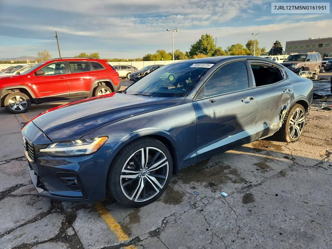 Volvo S60 B5 R-Design 2022