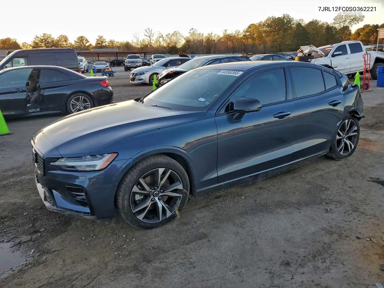 Volvo S60 Plus 2025