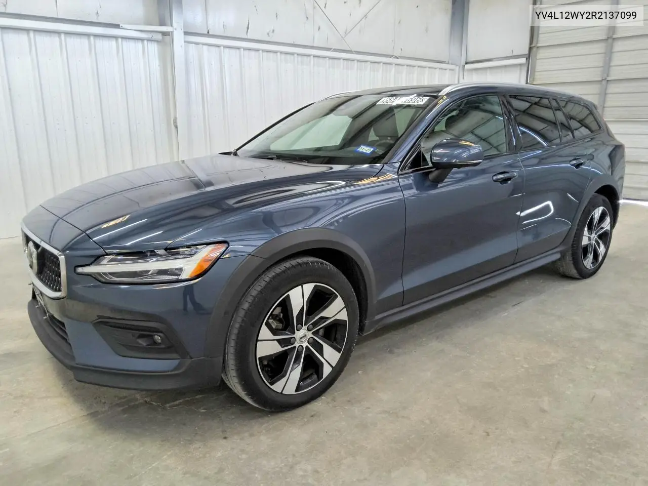 Volvo V60 Cross Country Plus 2024