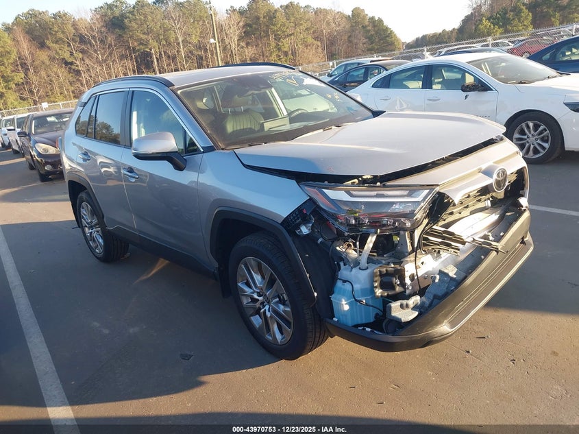Toyota Rav4 Xle Premium 2025