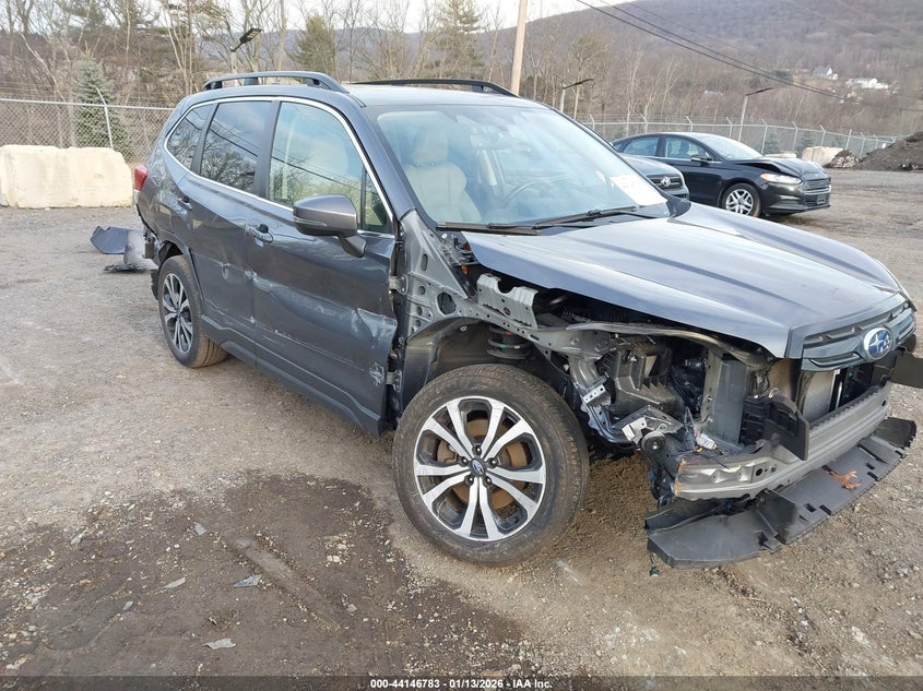 Subaru Forester Limited 2024