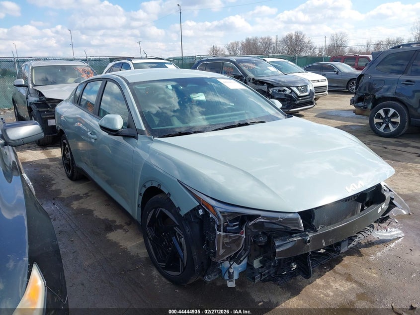 Kia K4 Ex 2025