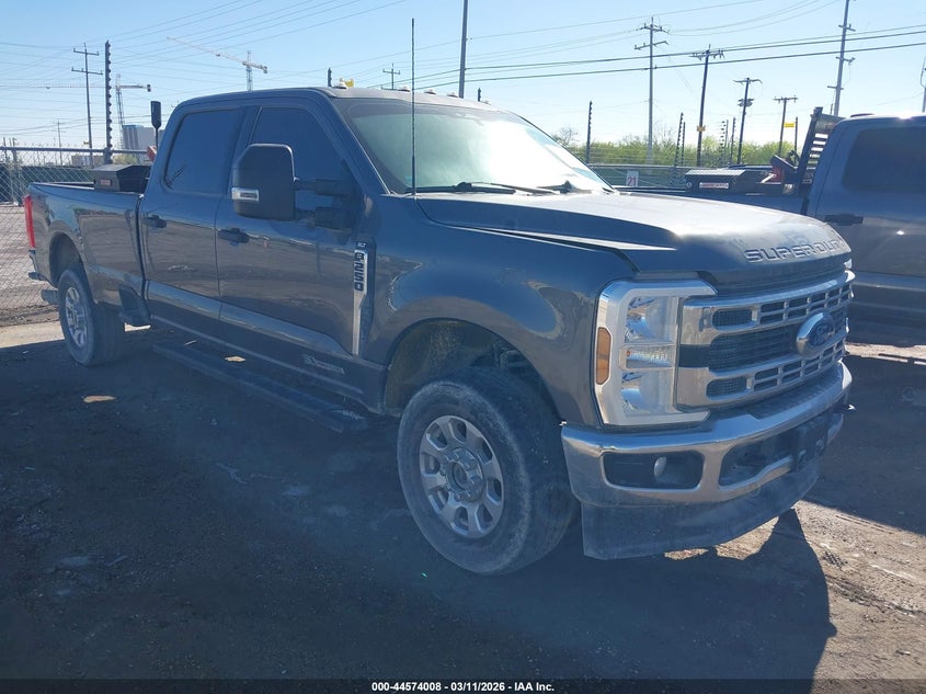 Ford F-250 Xlt 2024