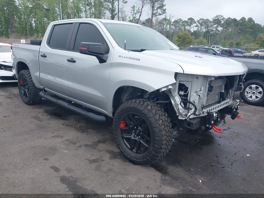 Chevrolet Silverado 1500 2021 Chevrolet Silverado 1500 4X4 Crew Cab Pickup 2021