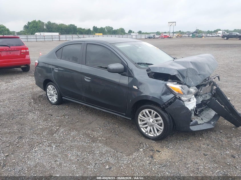 Mitsubishi Mirage G4 Le 2024