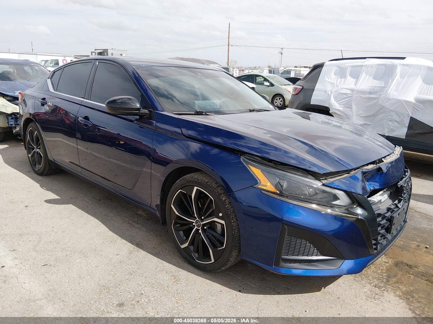 Nissan Altima Sr Fwd 2023