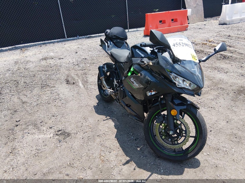 Kawasaki Ex400 2023