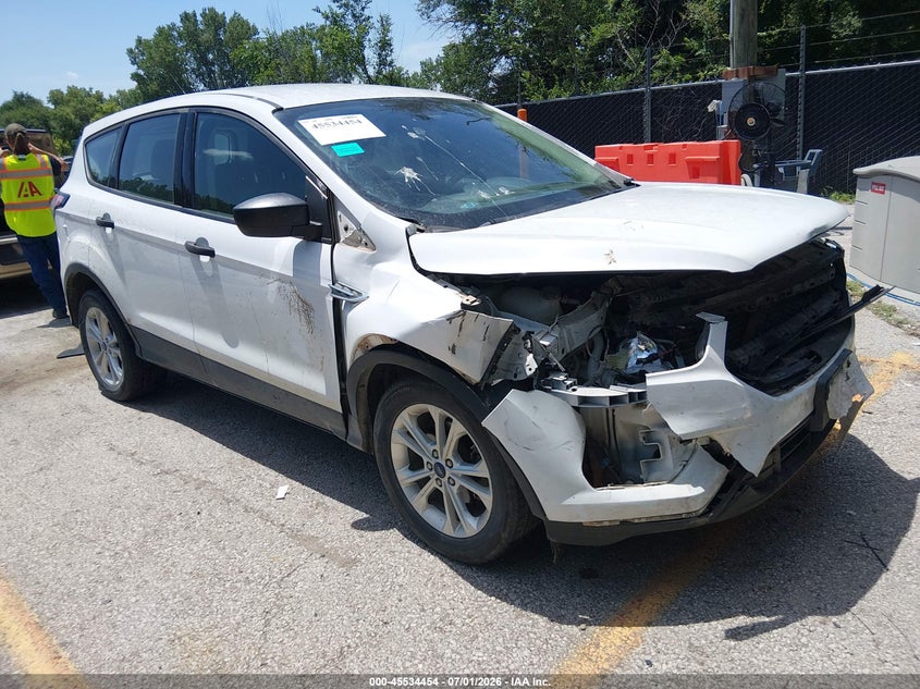 Ford Escape S 2018