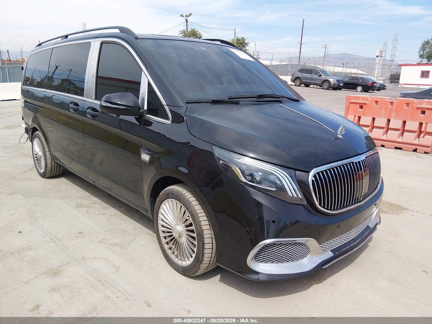 Mercedes-Benz Metris 2023