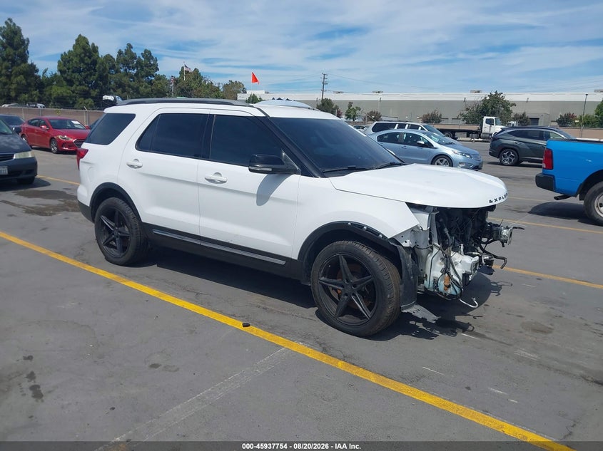 Ford Explorer Xlt 2017