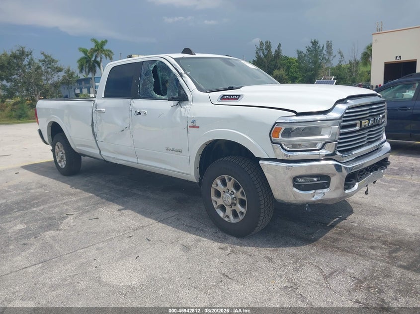 Ram 3500 Laramie 4X4 8' Box 2022