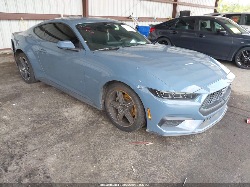 Ford Mustang Ecoboost Fastback 2025