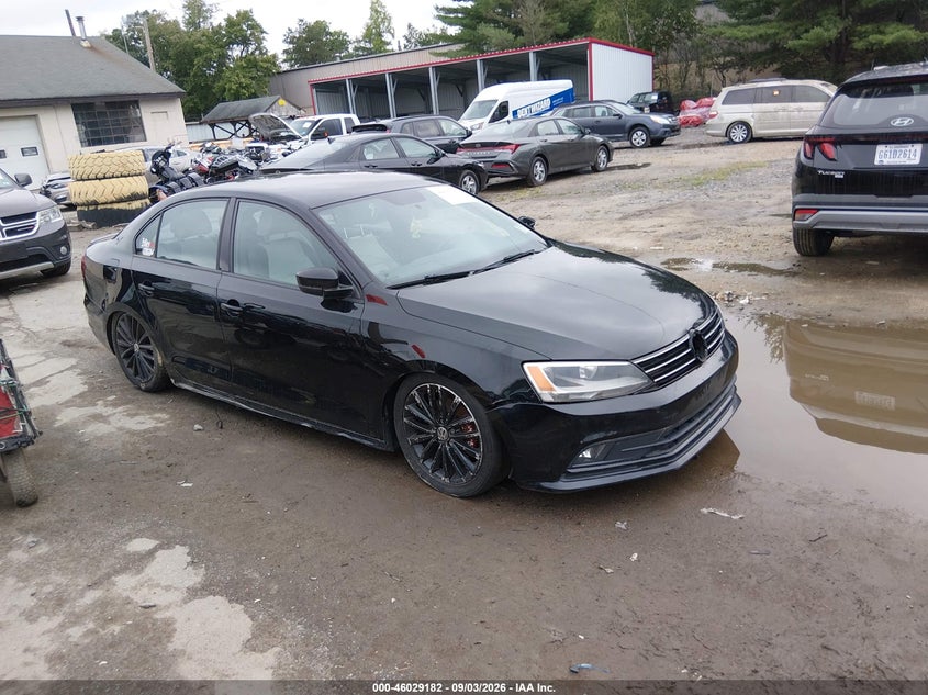 Volkswagen Jetta 1.8T Sport 2016