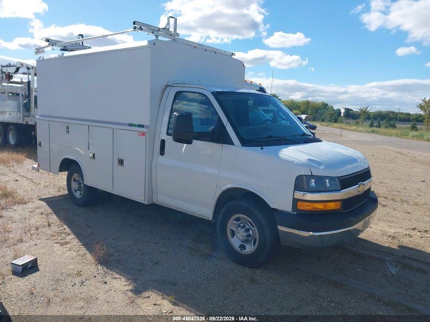 Chevrolet Express Cutaway Work Van 2020