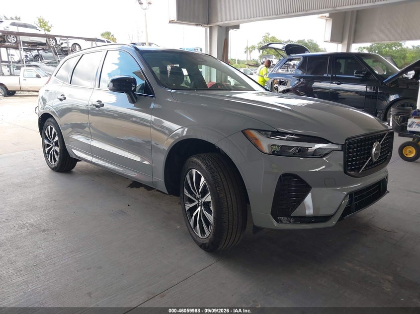 Volvo Xc60 B5 Core 2025