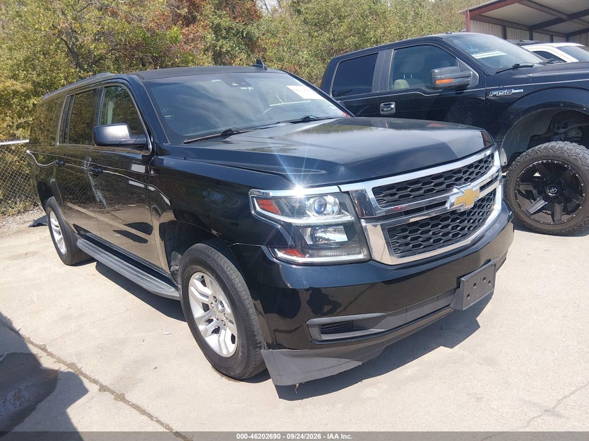Chevrolet Suburban Lt 2016