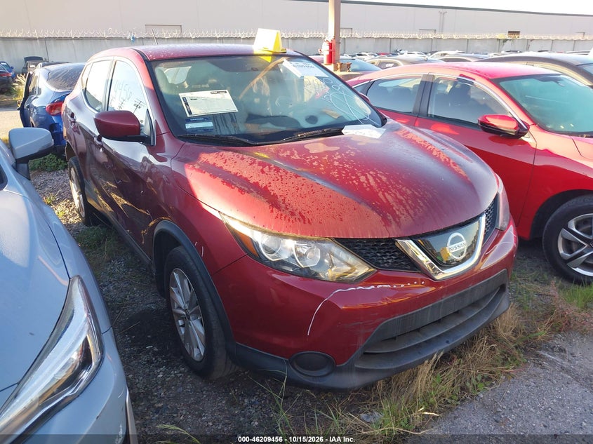 Nissan Rogue Sport S 2019