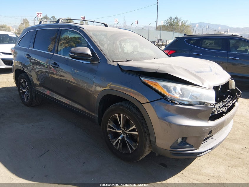 Toyota Highlander Xle V6 2016
