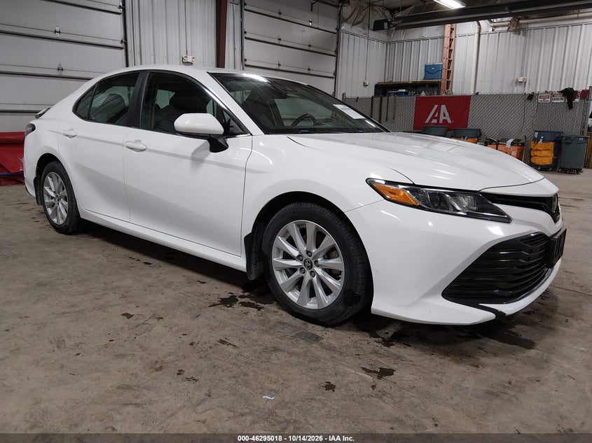 Toyota Camry Le 2018