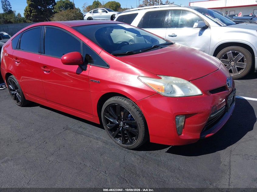 Toyota Prius Two 2015