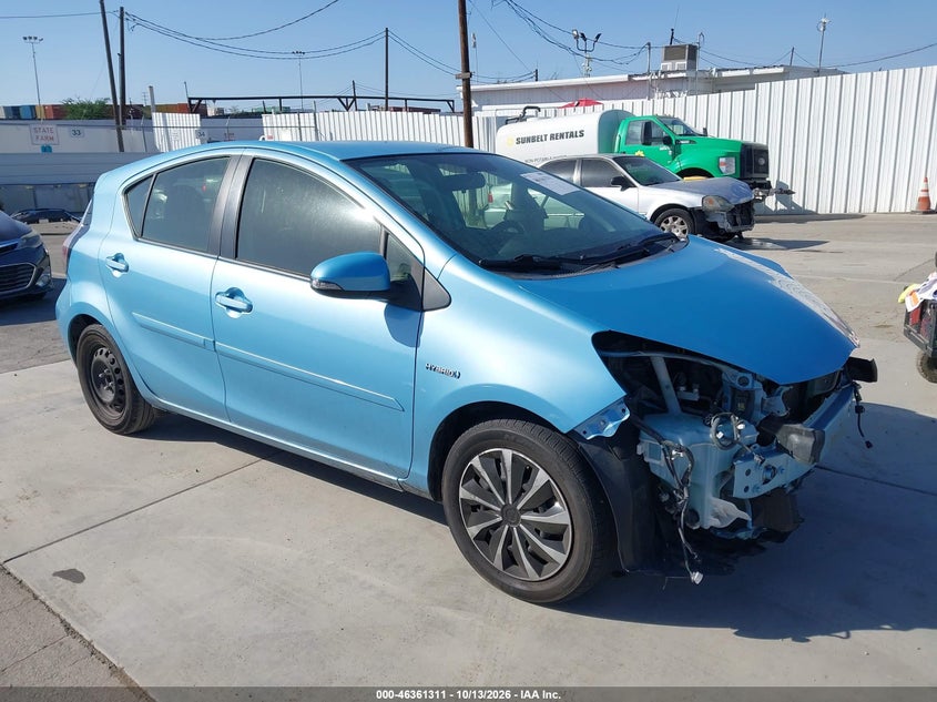 Toyota Prius C Two 2015