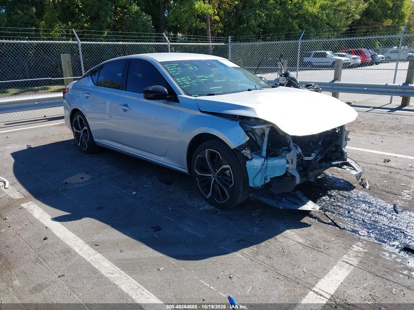 Nissan Altima Sr Fwd 2024